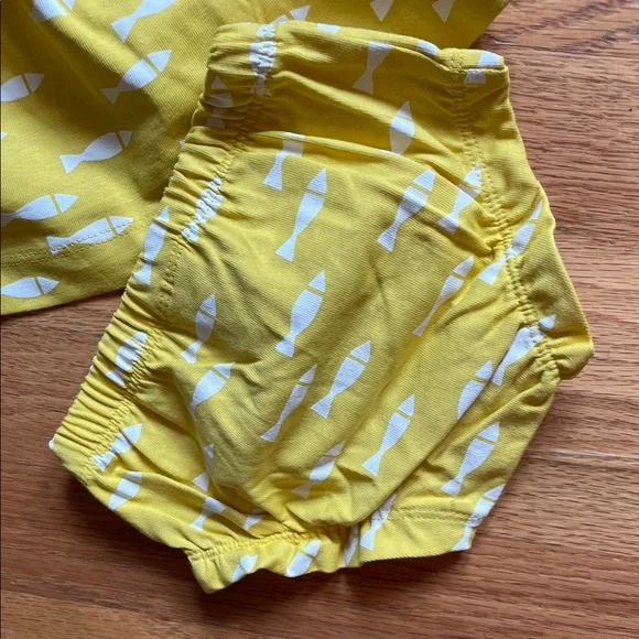 Hanna Andersson - Baby Apron Dress & Bloomers Set - Picture 7 of 9